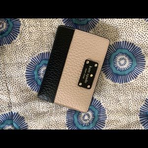 Kate Spade Bay Street Tellie